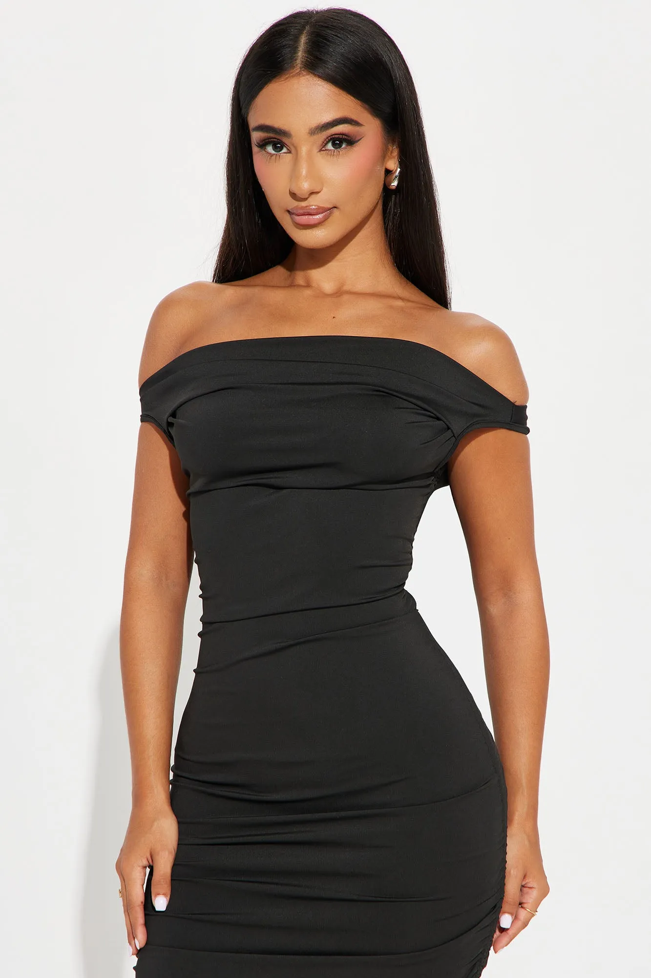 Amelia Ruched Midi Dress - Black