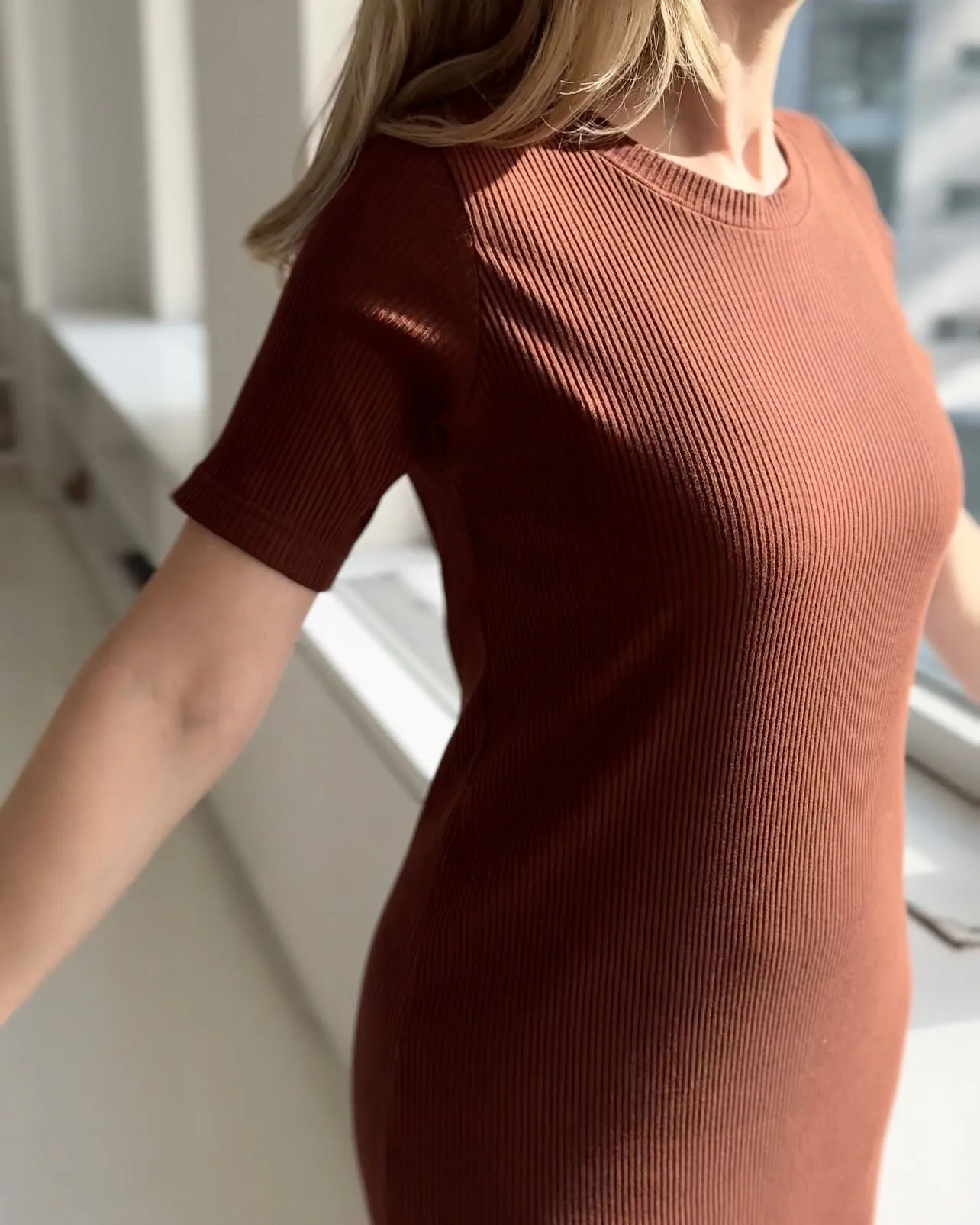 ARCHIE rib knit dress in Sepia