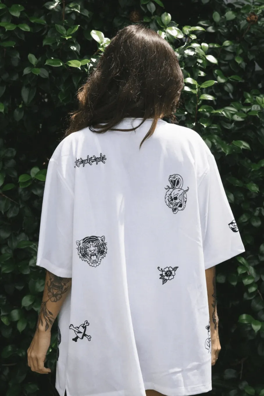 BILLY BONES CLUB CLUB INK BOWLO SHIRT - WHITE