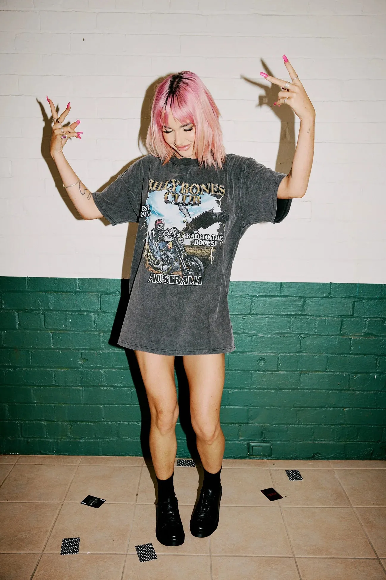 BILLY BONES CLUB FAST RIDERS TEE - WASHED BLACK