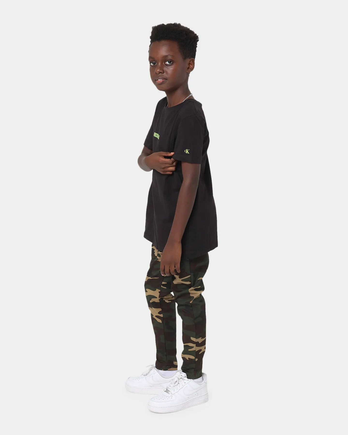 Calvin Klein Kids' Micro Flock Logo Fitted T-Shirt Black