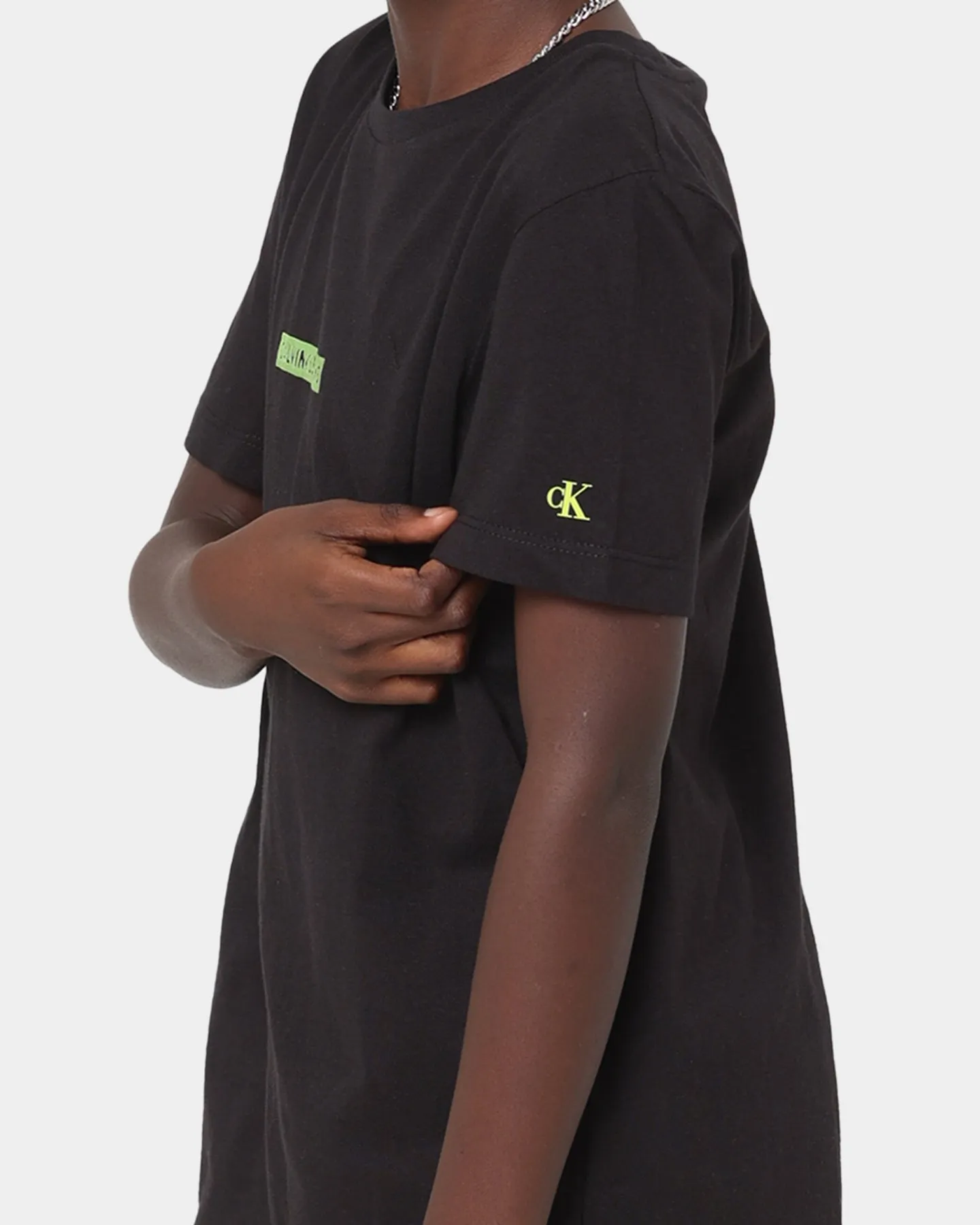 Calvin Klein Kids' Micro Flock Logo Fitted T-Shirt Black