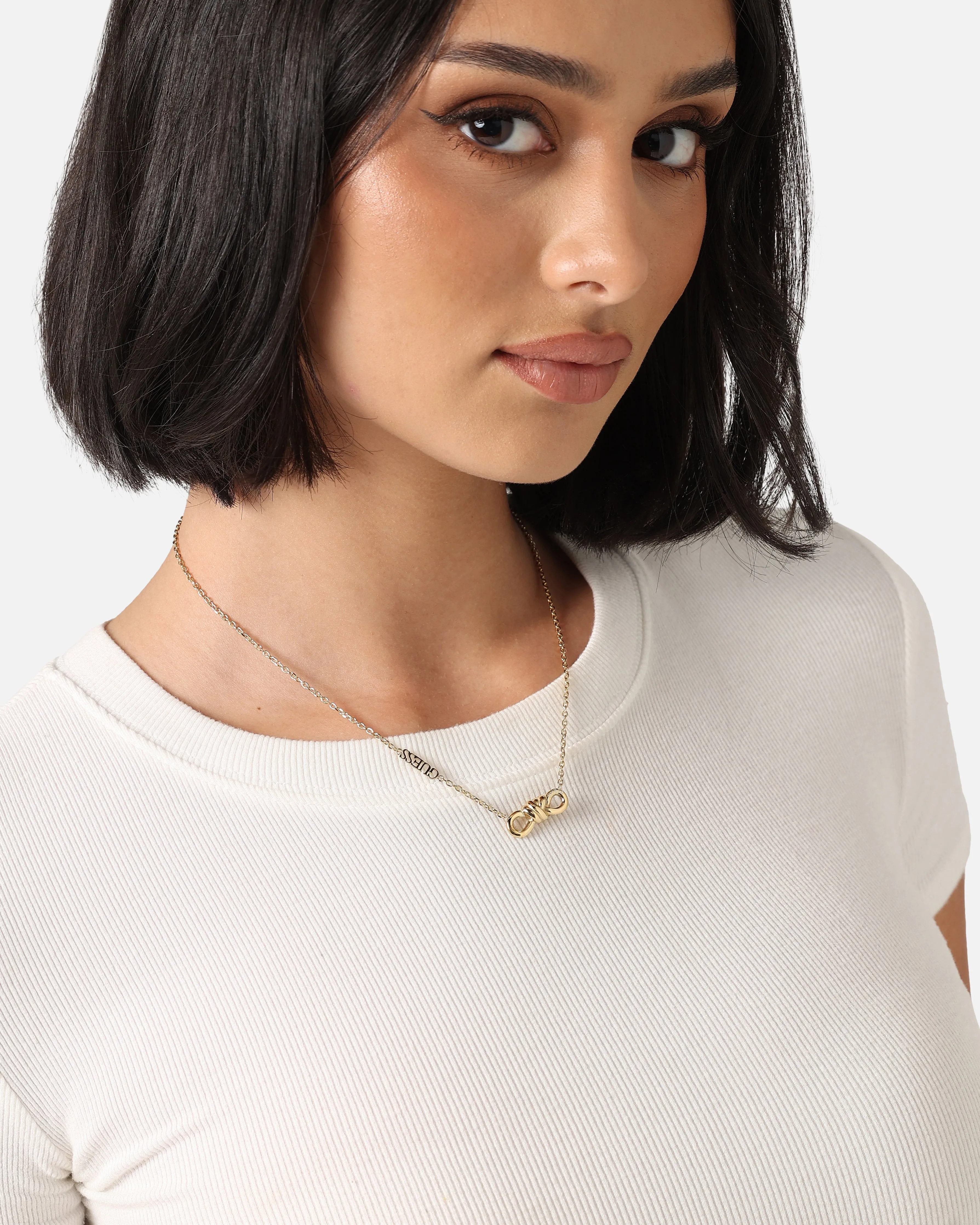 Guess Mainline Women's Modern Love Central Knot Necklace Yellow Gold