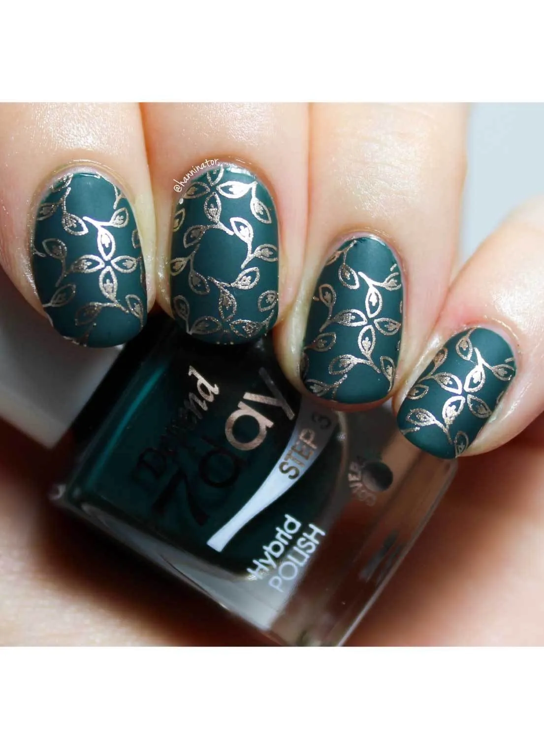Lovely Leaves 5 - Uber Chic Stamping Plate